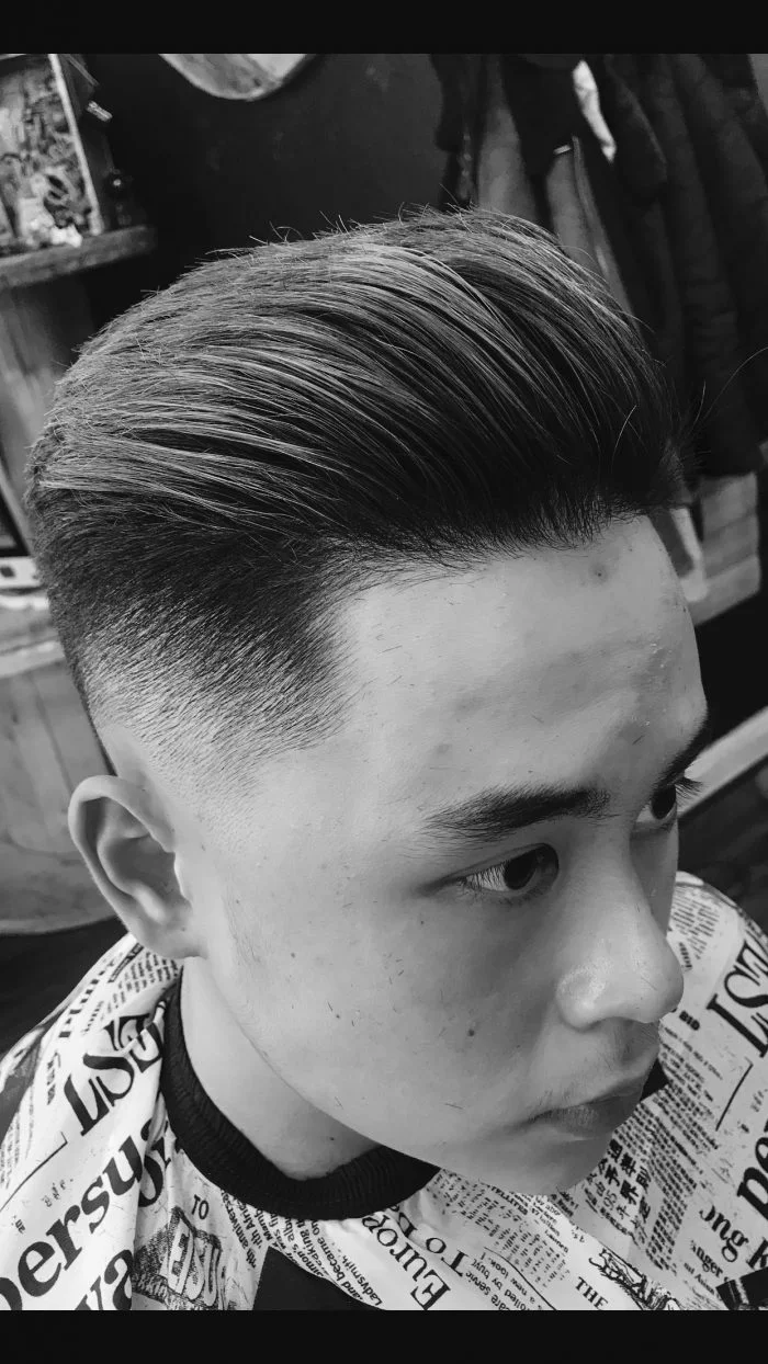 Tunsoare realizată la Hairbox 4