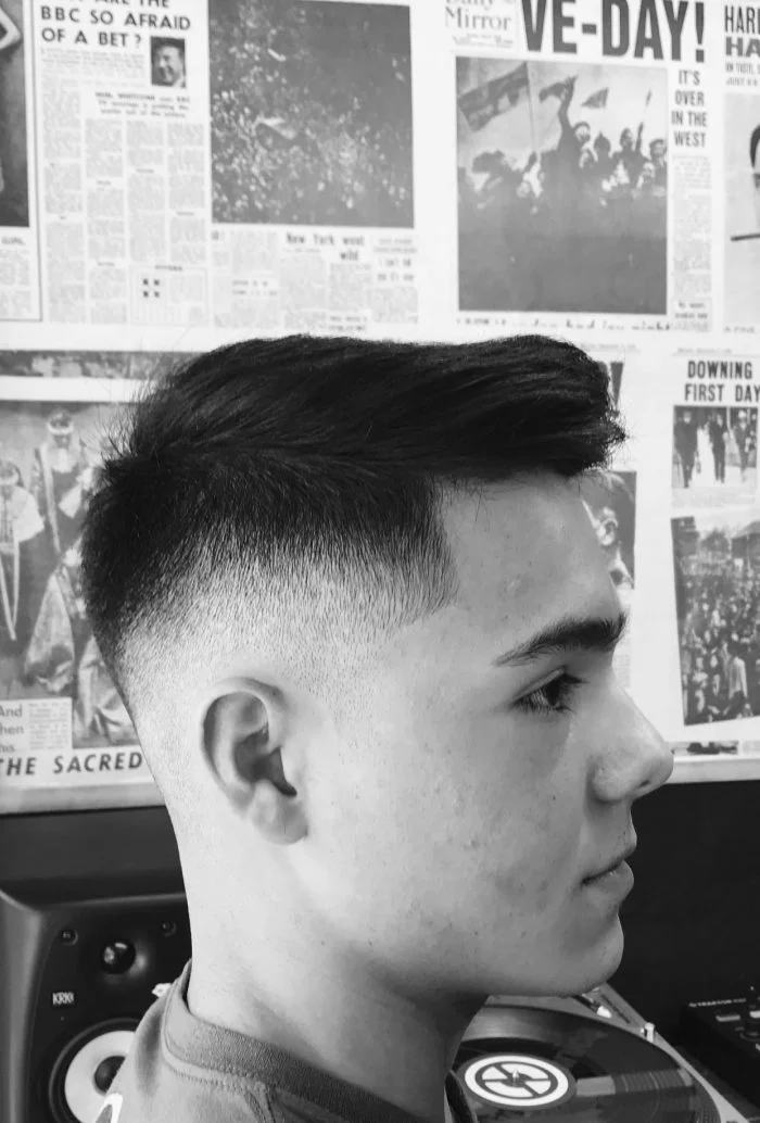 Tunsoare realizată la Hairbox 6